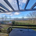 شقة Le Bellevue, 50m Lac, Piscine, Parking, Wifi, Baignade Surveillee *