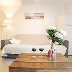 Le Bellevue, 50m Lac, Piscine, Parking, Wifi, Baignade Surveillee Aureilhan (Landes)