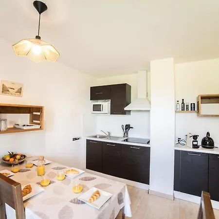 Apartman Le Bellevue, 50m Lac, Piscine, Parking, Wifi, Baignade Surveillee