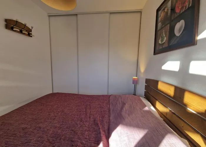 Appt Vue Lac, Proche *