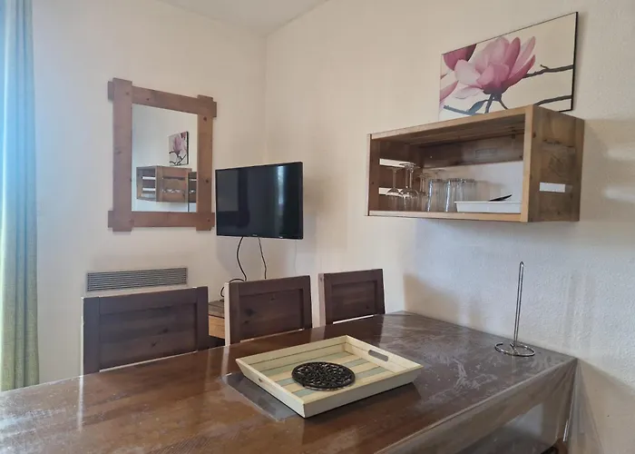 Appt Vue Lac, Proche Apartmán