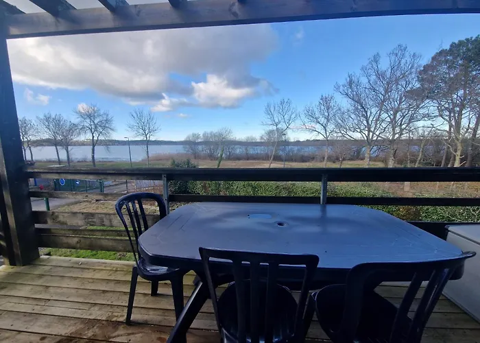 Appt Vue Lac, Proche Aureilhan (Landes)